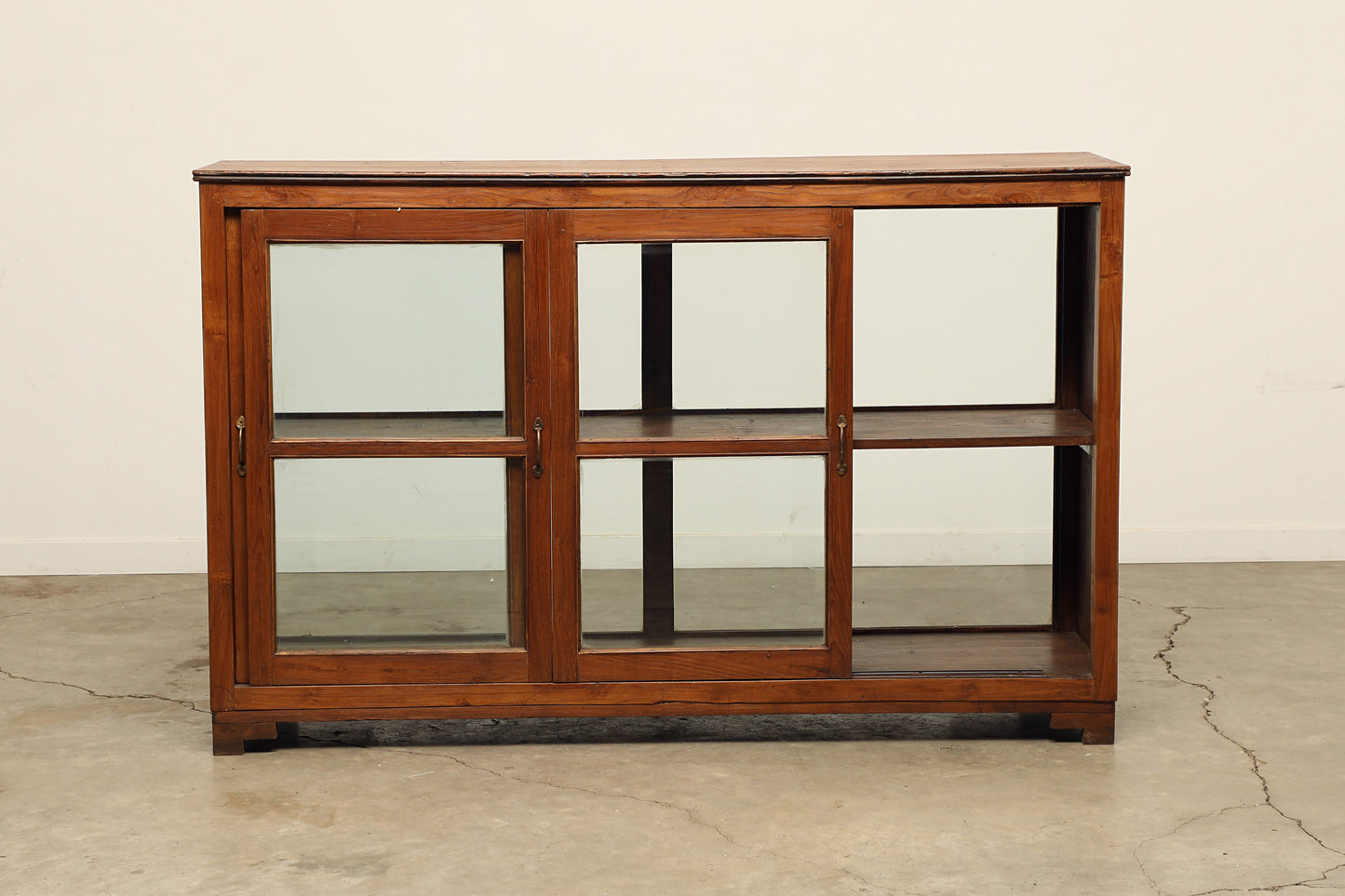 (LHE120) Vintage Teak & Glass Sideboard (72x18x46)