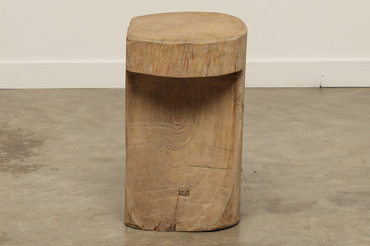(GAS049) Vintage Pine Side Table - Circa 1820 (14x12x19)