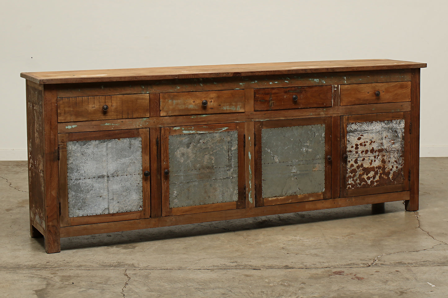 (SCA021A) 4 Door Kalvin Sideboard (93X18X36)