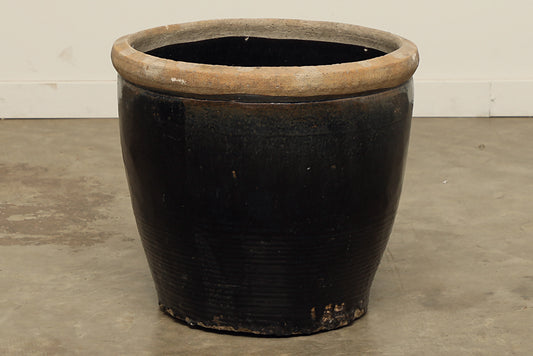 Vintage Black Lacquer Pot - Circa 1940