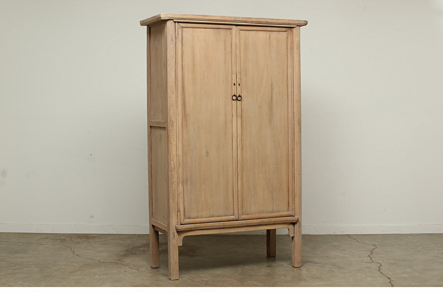 (GAI020) Antique Elm Wood Wardrobe (49x20x80)