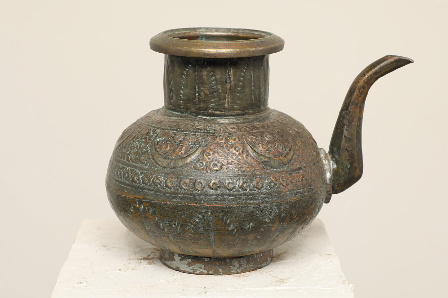 (SCP010) Vintage Brass Teapot (10x10x13)