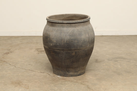 (GAV043) Vintage Shanxi Water Pot - Circa 1820 (25x25x28)